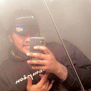 Meet your Posher, Ray